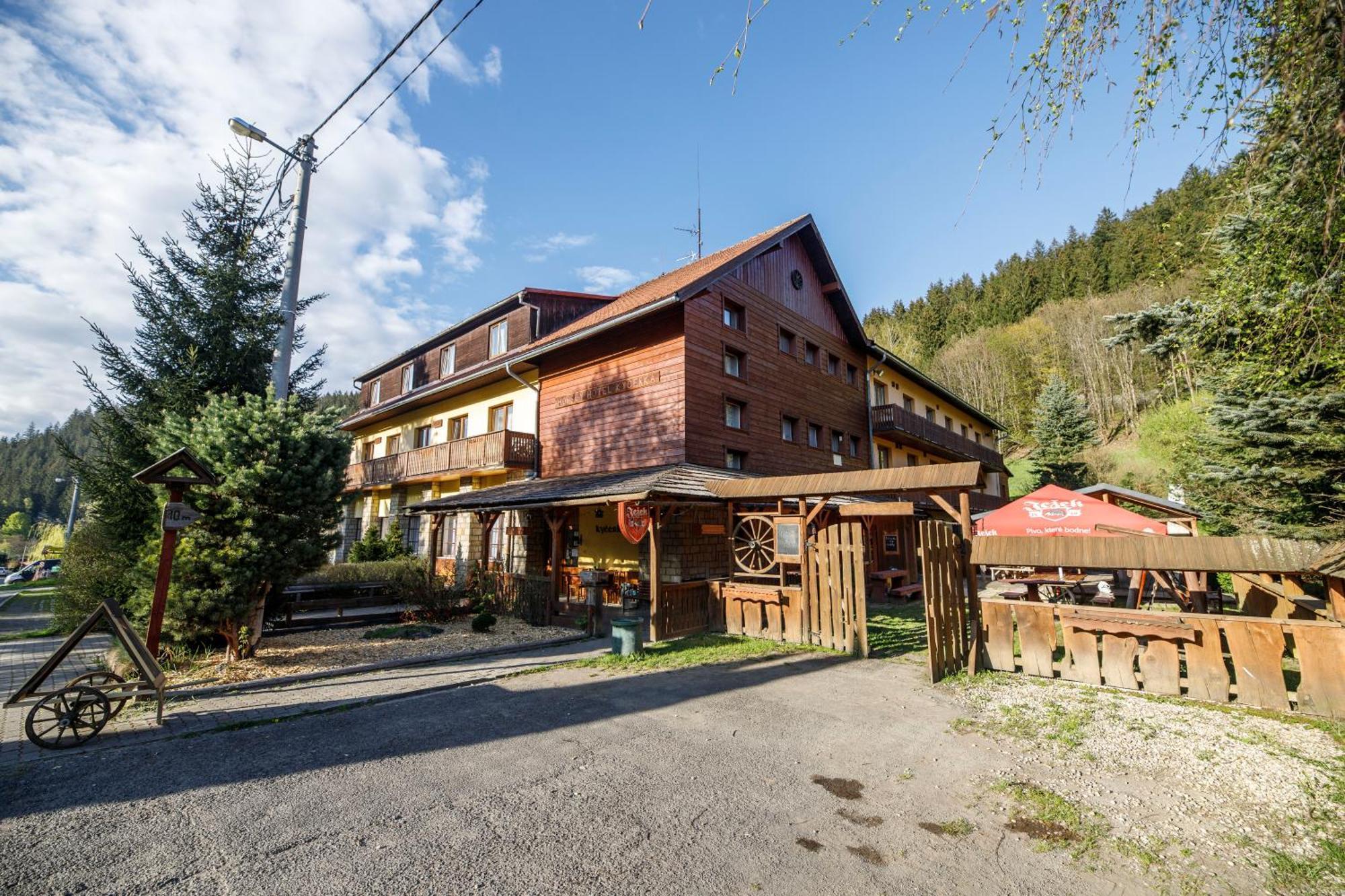 Horsky Hotel Kycerka Velké Karlovice 외부 사진